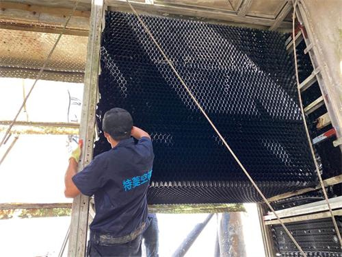 橫流式冷卻塔具有三大優(yōu)勢,橫流式冷卻塔