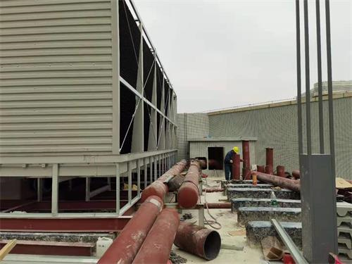 冷卻塔利用空氣與水接觸來冷卻水的裝置,冷卻塔空氣流動(dòng)方向