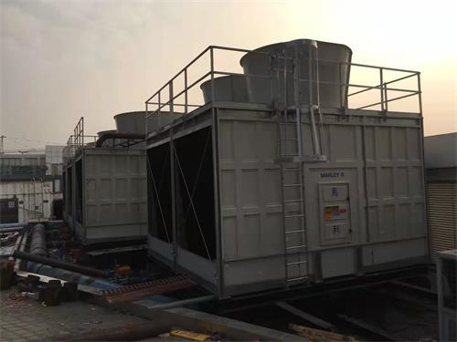 冷卻塔降溫效果取決于散熱片、風機風量,閉式冷卻塔降溫效果