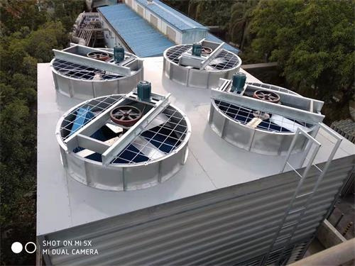 閉式冷卻塔的應(yīng)用及專用冷卻系統(tǒng)的優(yōu)勢(閉式冷卻塔冷卻效果差解決方法)