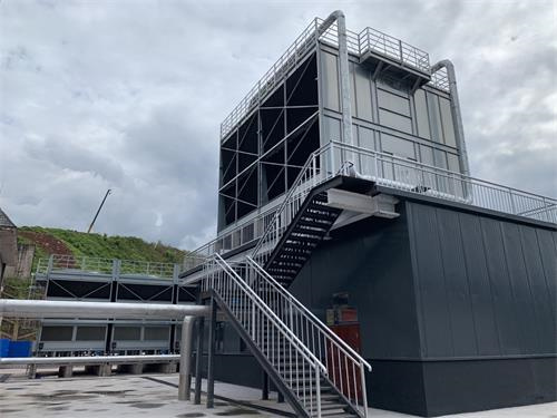 高溫冷卻塔的使用具有很好的環保價值,圓形高溫冷卻塔填料