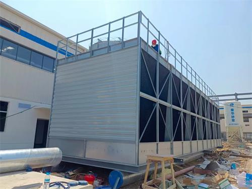 冷卻塔水垢的清理方法(冷卻塔漏水維修解決辦法)(冷卻塔清理方法)